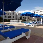 Amore Hotel Apartments 2*