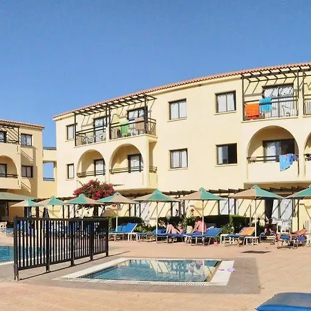 Amore Hotel Apartments Lejlighedshotel 2*