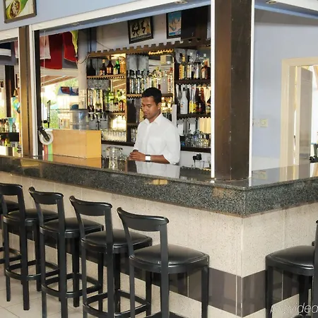 Amore Hotel Apartments 2* Paralimni