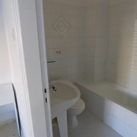 Amore Hotel Apartments
