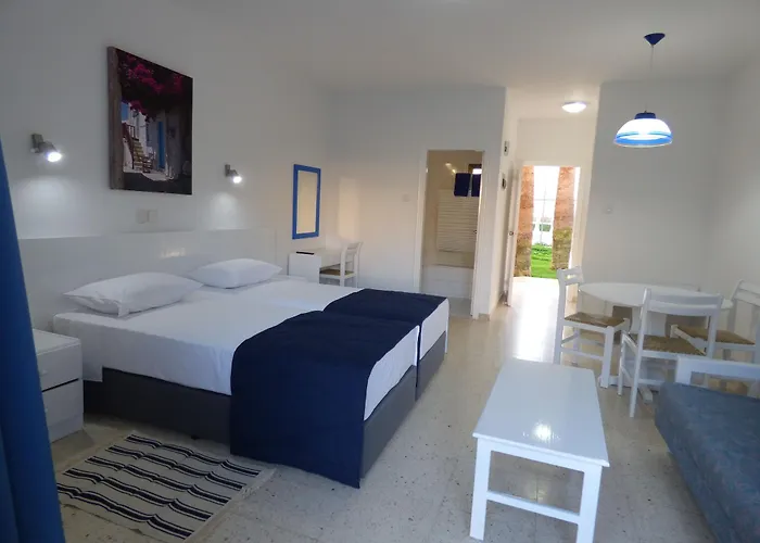 Amore Hotel Apartments