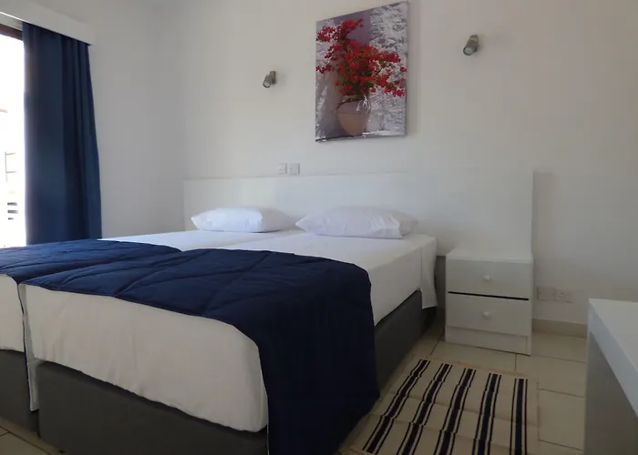 Amore Hotel Apartments Apartahotel