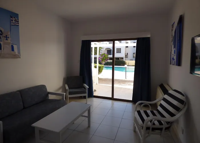 Ξενοδοχείο με διαμερίσματα Amore Hotel Apartments Παραλίμνι