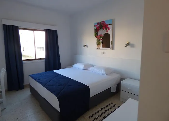 Amore Hotel Apartments Ξενοδοχείο με διαμερίσματα Παραλίμνι