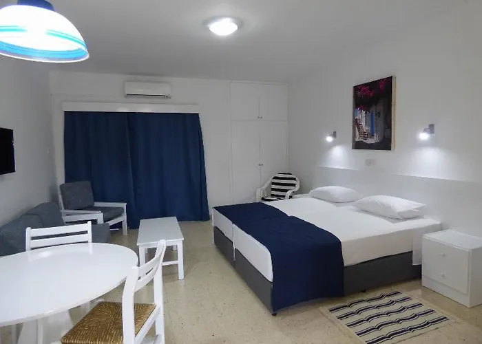 Ξενοδοχείο με διαμερίσματα Amore Hotel Apartments Παραλίμνι