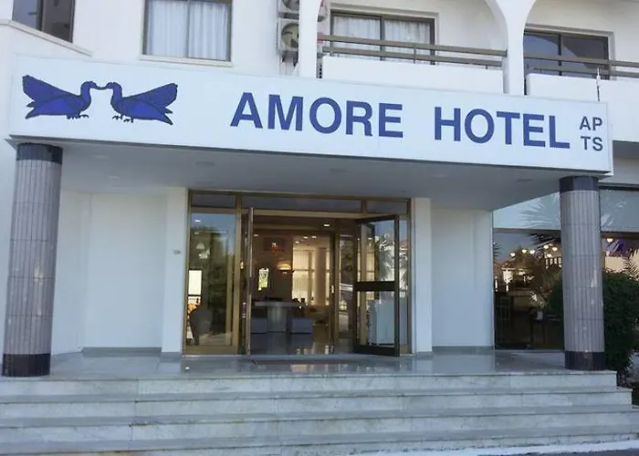 Amore Hotel Apartments 2* Παραλίμνι