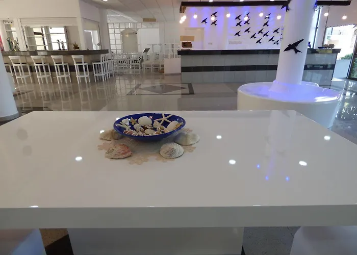 Amore Hotel Apartments Apartahotel