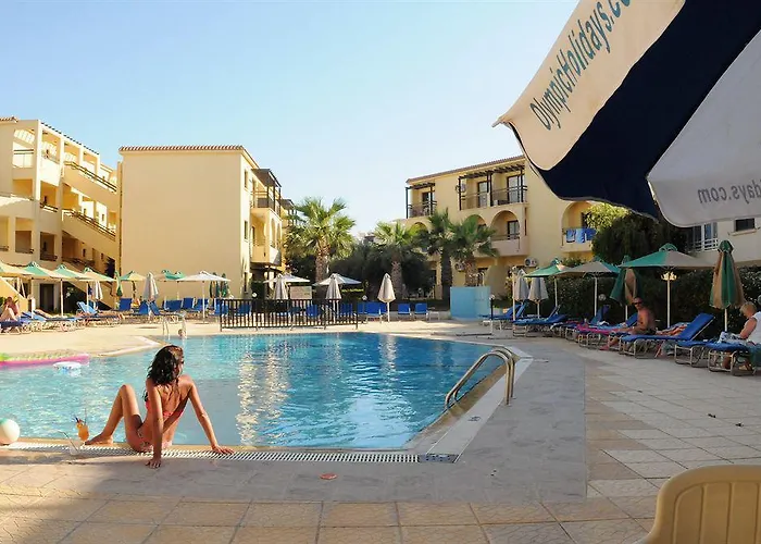 Amore Hotel Apartments Apartahotel Paralimni
